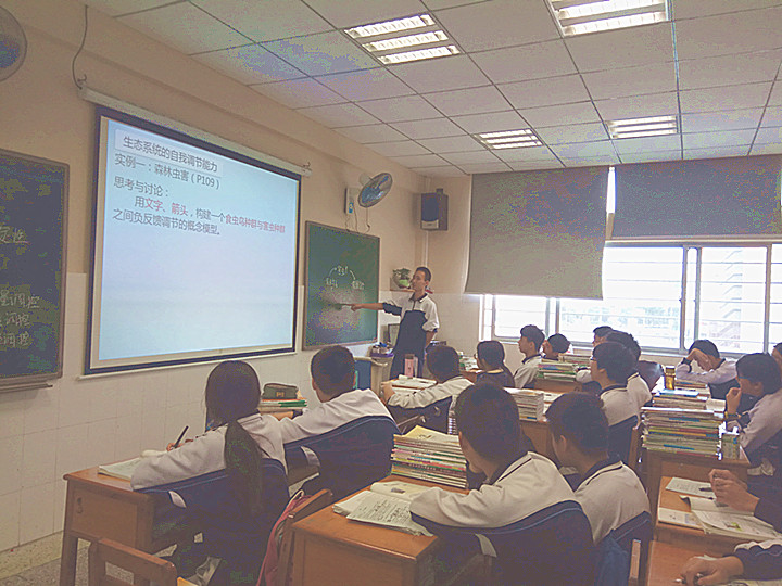 觀瀾中學(xué)名師團(tuán)隊(duì)來?？疾熘笇?dǎo)