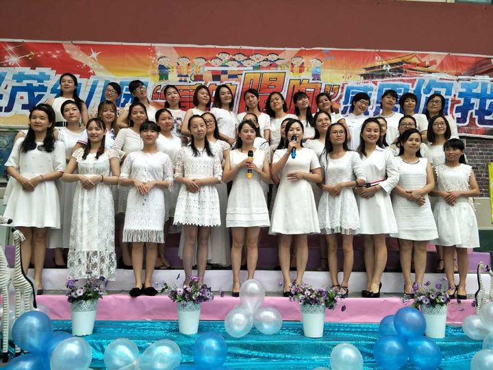 “感恩有你，伴我同行”感恩月系列活動(dòng)之“感恩的心，感謝有你”合唱比賽