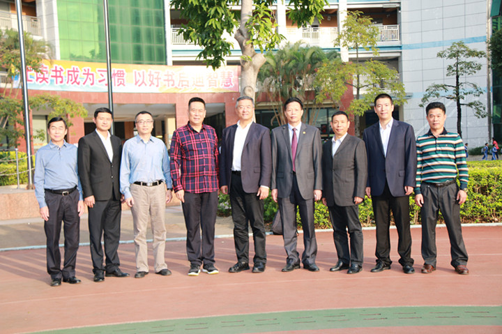 北京語言大學(xué)領(lǐng)導(dǎo)專家來集團(tuán)考察，共話優(yōu)質(zhì)教育